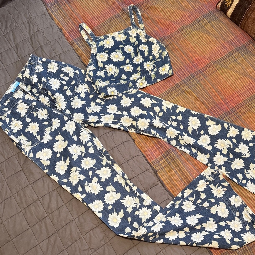 🌻 MuMu Blue Denim Festival Set!
